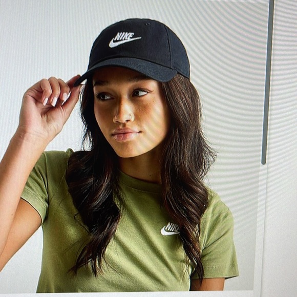 Nike hat - Picture 5 of 5